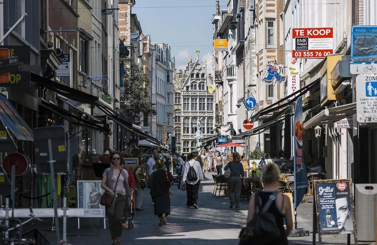 Charming 18Th Century Gem In The Heart Of Old Town Apartment Antwerp