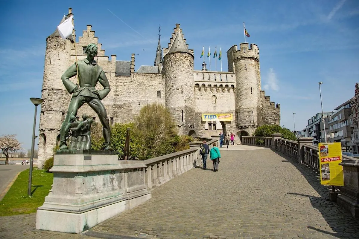 Charming 18Th Century Gem In The Heart Of Old Town Apartment Antwerp 0*,  Belgium